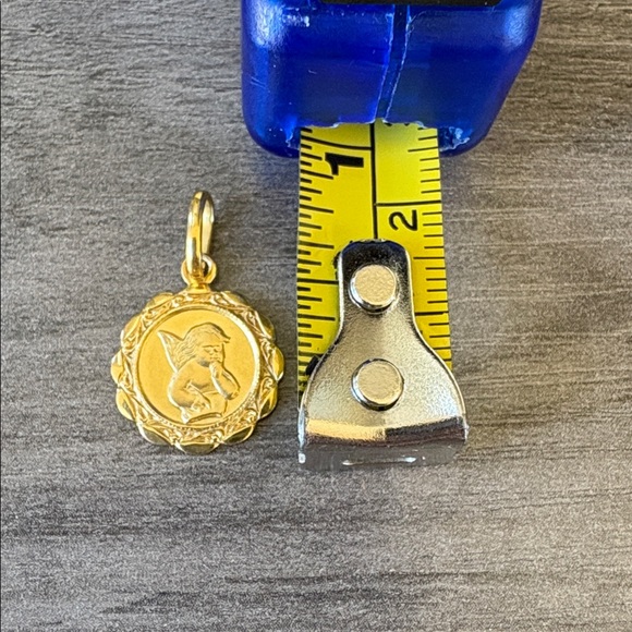 14K YELLOW GOLD CHERUB "GUARDIAN ANGEL" PENDANT - Picture 5 of 7